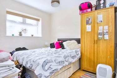 1 bed studio, Seymour Avenue, Lipson, Plymouth, PL48RB - Image 3